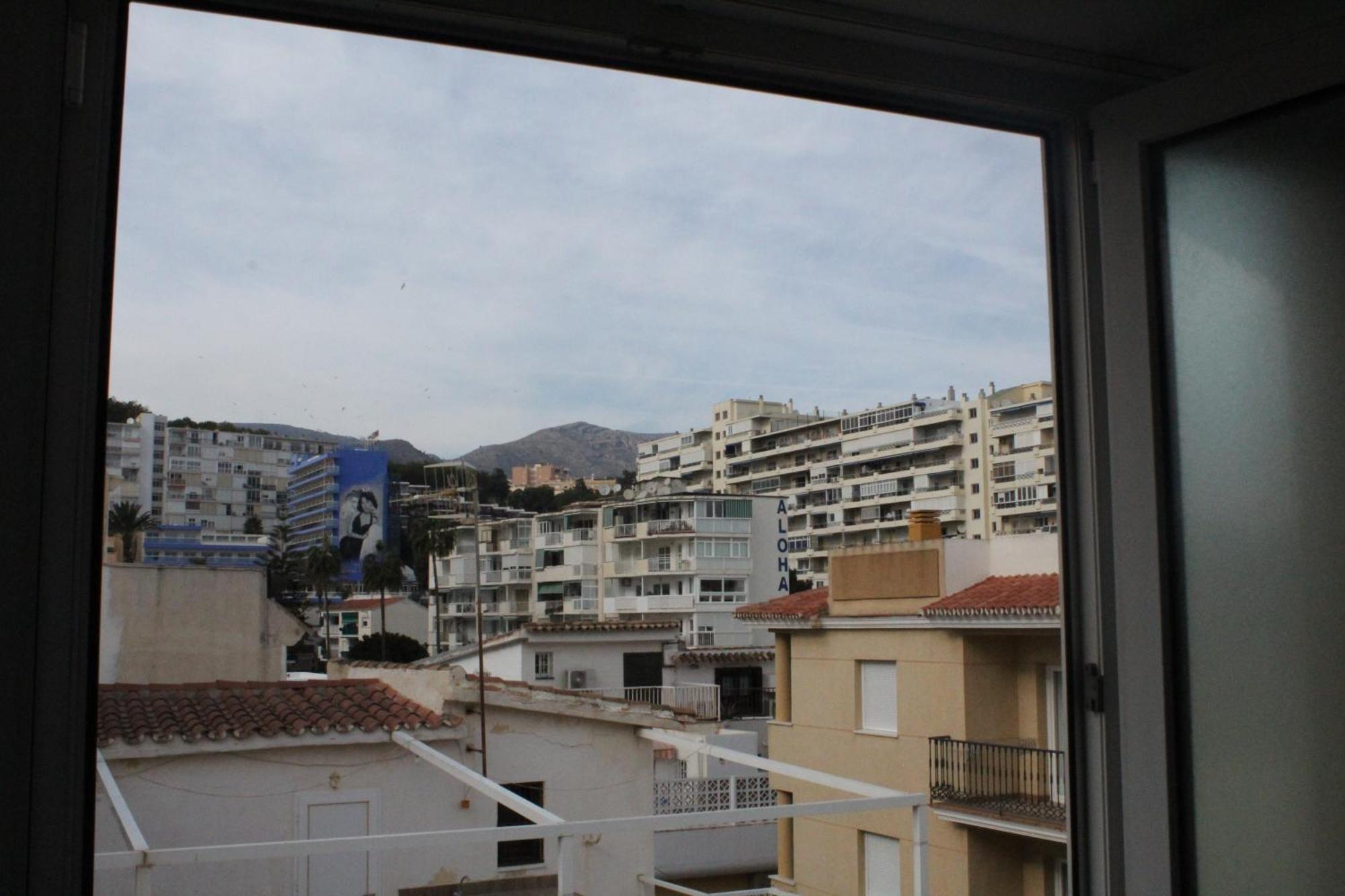 Carihuela Beach Apartamentos Torremolinos Ruang foto