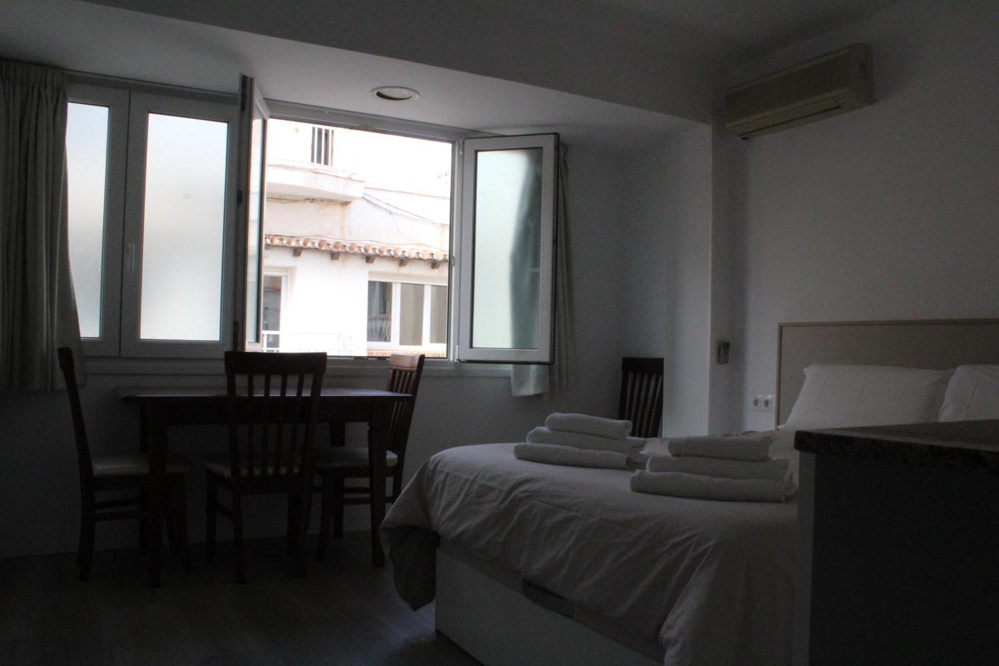 Carihuela Beach Apartamentos Torremolinos Bagian luar foto