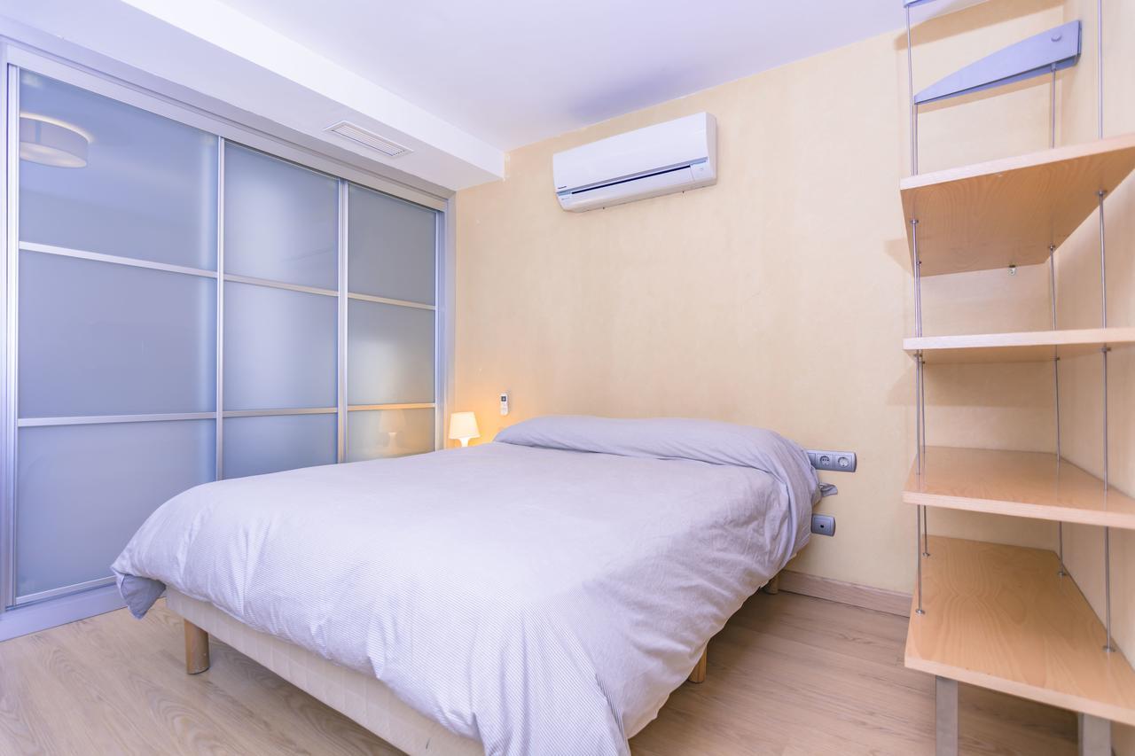 Carihuela Beach Apartamentos Torremolinos Bagian luar foto